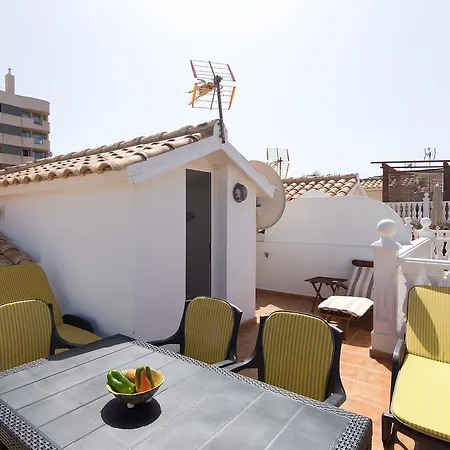 Holiday Casa Magdalena بيت للعطل *