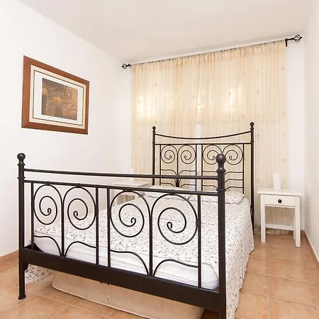 Holiday Casa Magdalena بيت للعطل